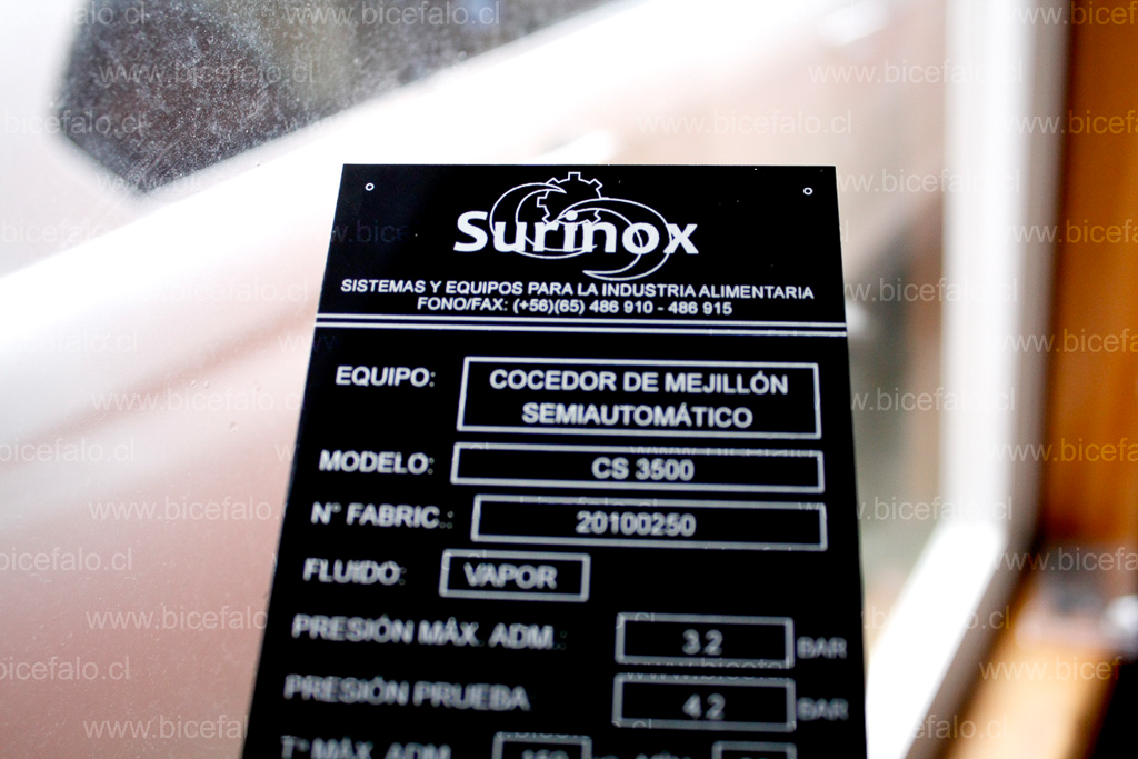 impresion de logo en aluminio anodizado