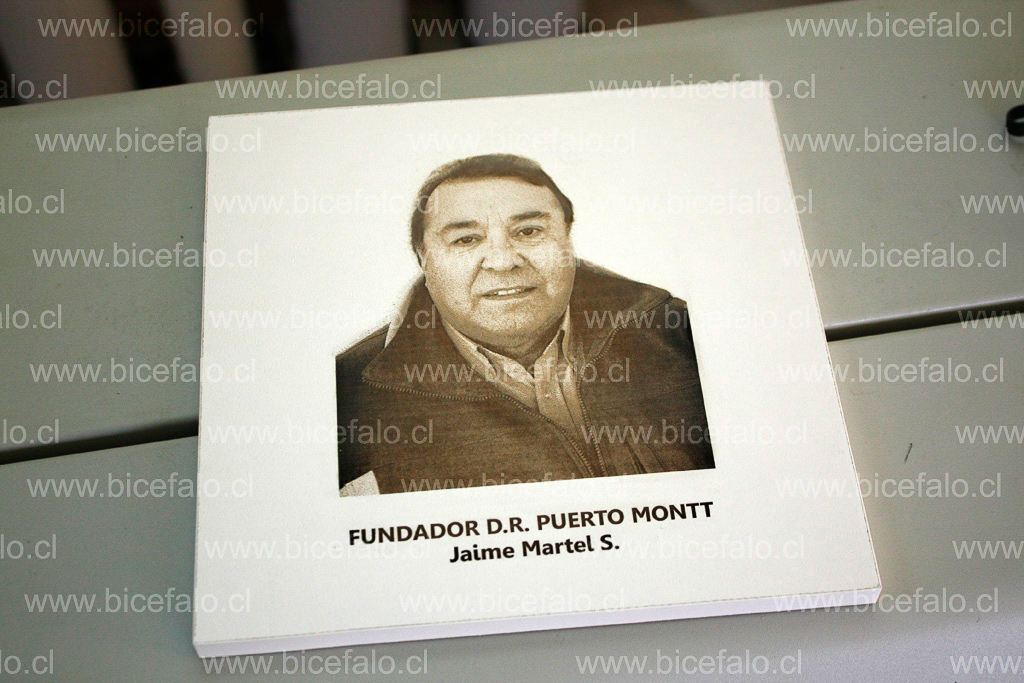 grabado de fotografia en melamina