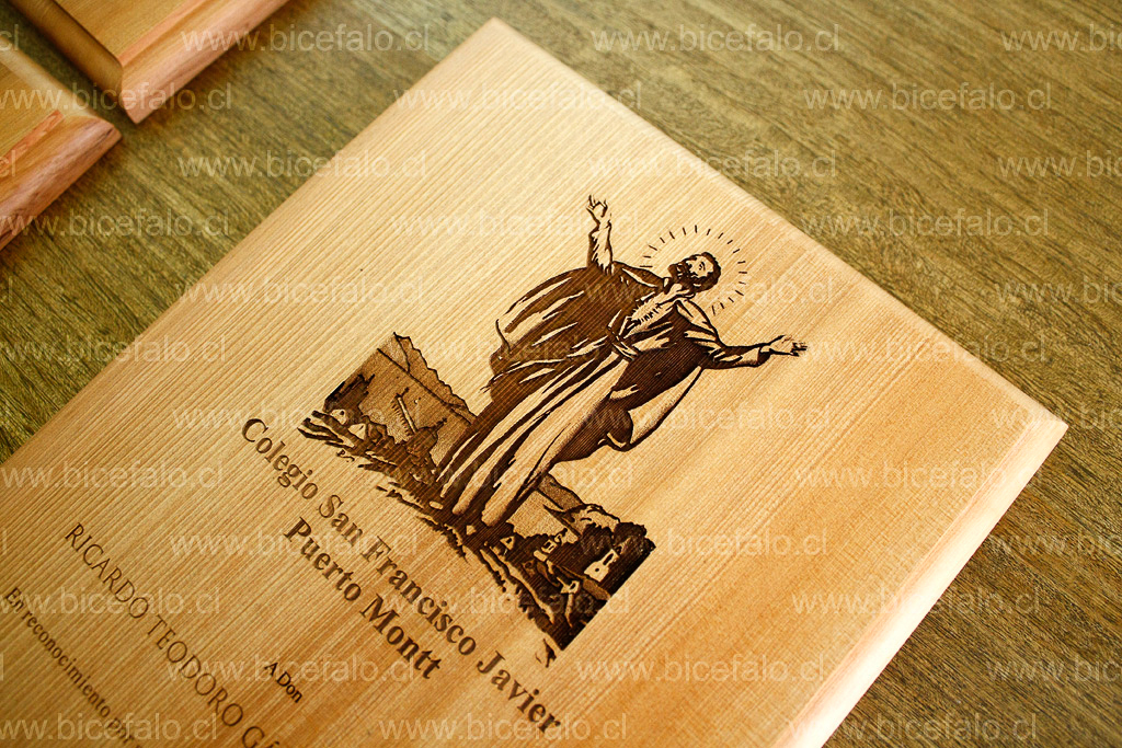 grabado de fotografia en madera